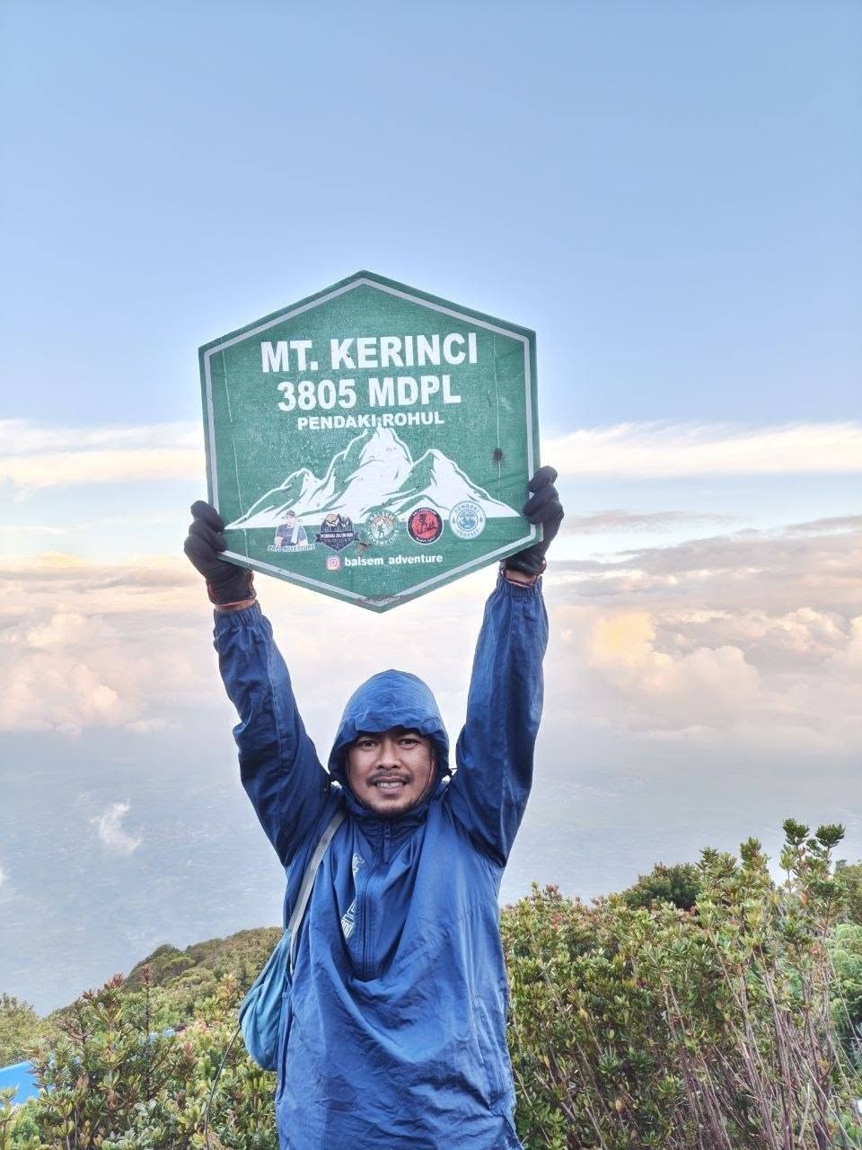 at Gunung Kerinci - Kayu Aro - Kersik Tuo - Jambi.