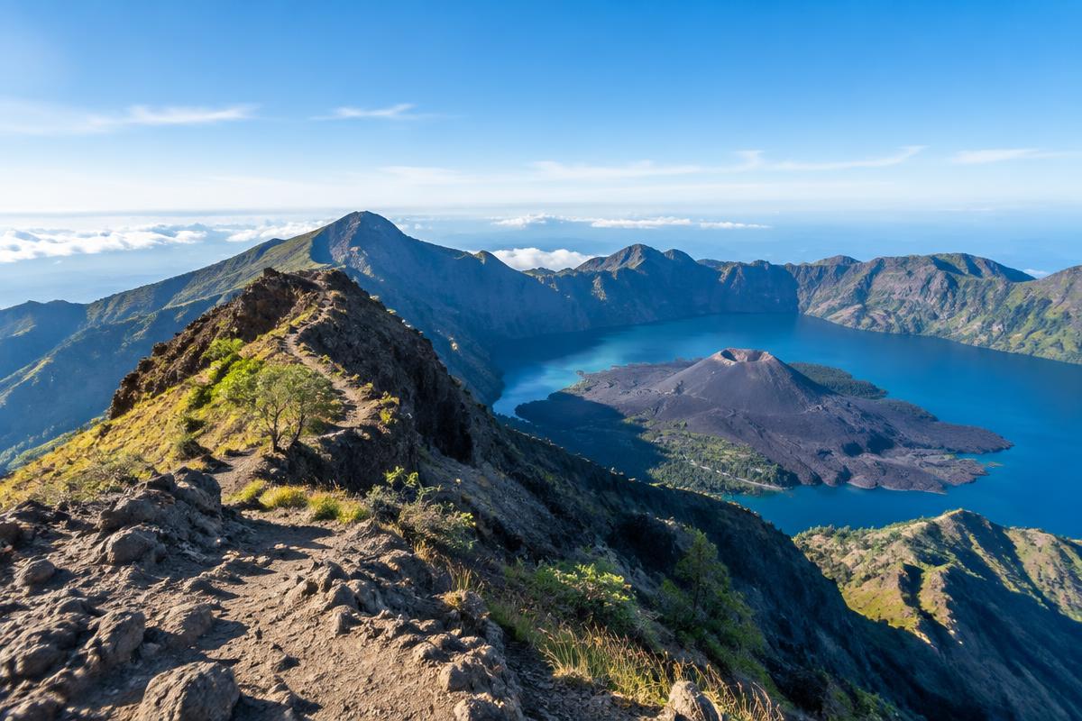 Pemandangan Gunung Rinjani, Lombok, Indonesia